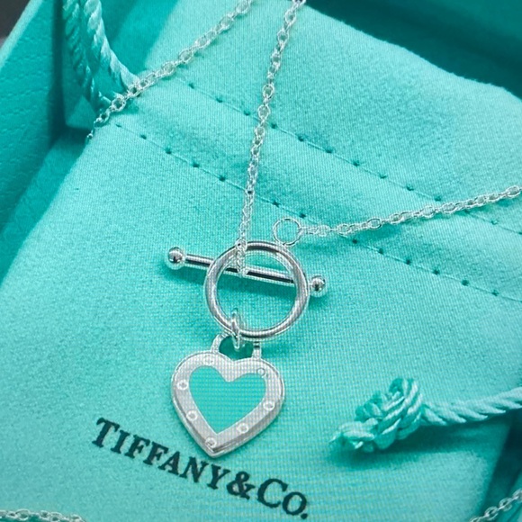 Tiffany & Co Silver Heart Toggle Necklace - Picture 4 of 4